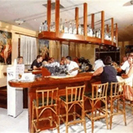 酒店 Ionian Princess